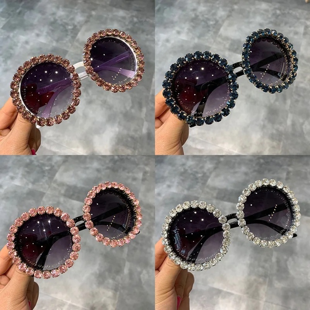 Elegant Crystal-Embellished Sunglasses - Picture 4 of 5